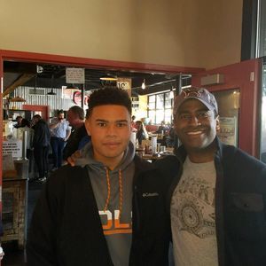 Meet your Posher, Derrick